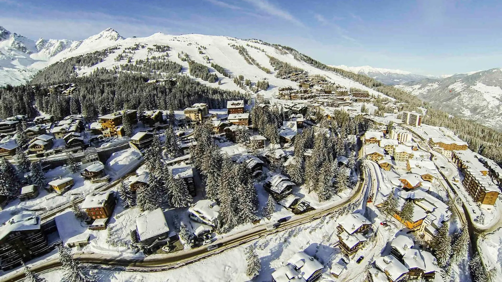 Apartment Appartement Renove 3 Chambres, Courchevel 1850, Avec Balcon Et Parking - Fr-1-564-59
